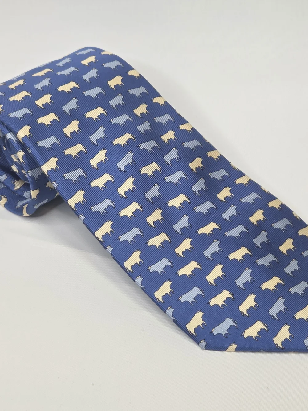 Museum Musei Madrid Mens Blue 100% Silk Running With The Bulls Animal Print Tie